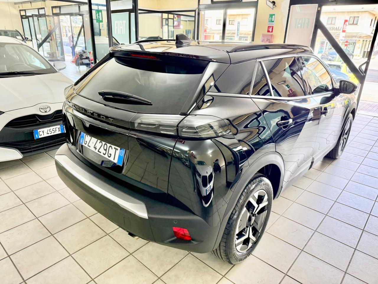 Peugeot 2008 PureTech 100 S&S Allure