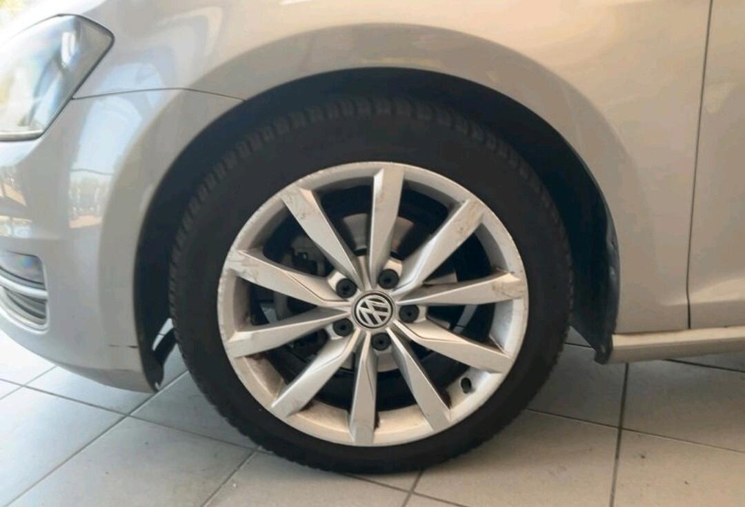 Volkswagen Golf 1.6 TDI 5p. Highline BlueMotion 2014