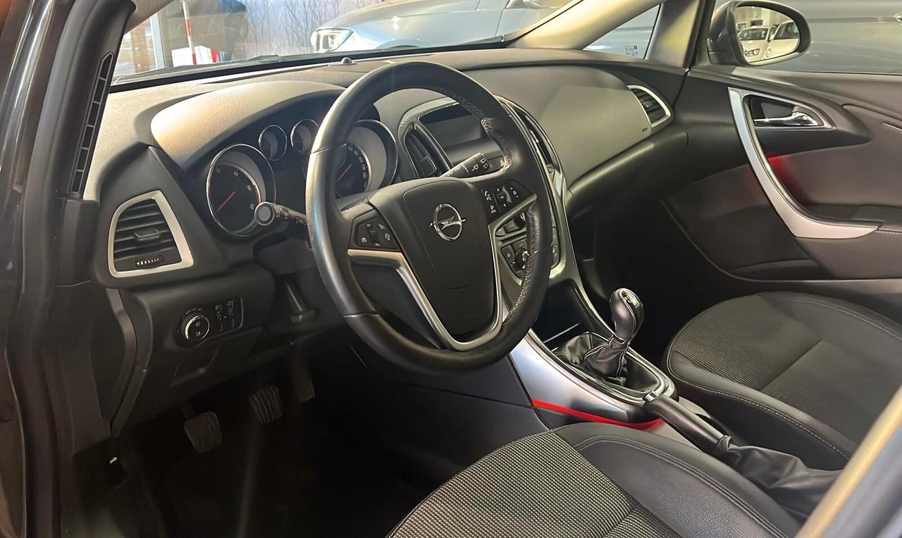 Opel Astra 1.7 CDTI 110CV Sports Tourer Cosmo