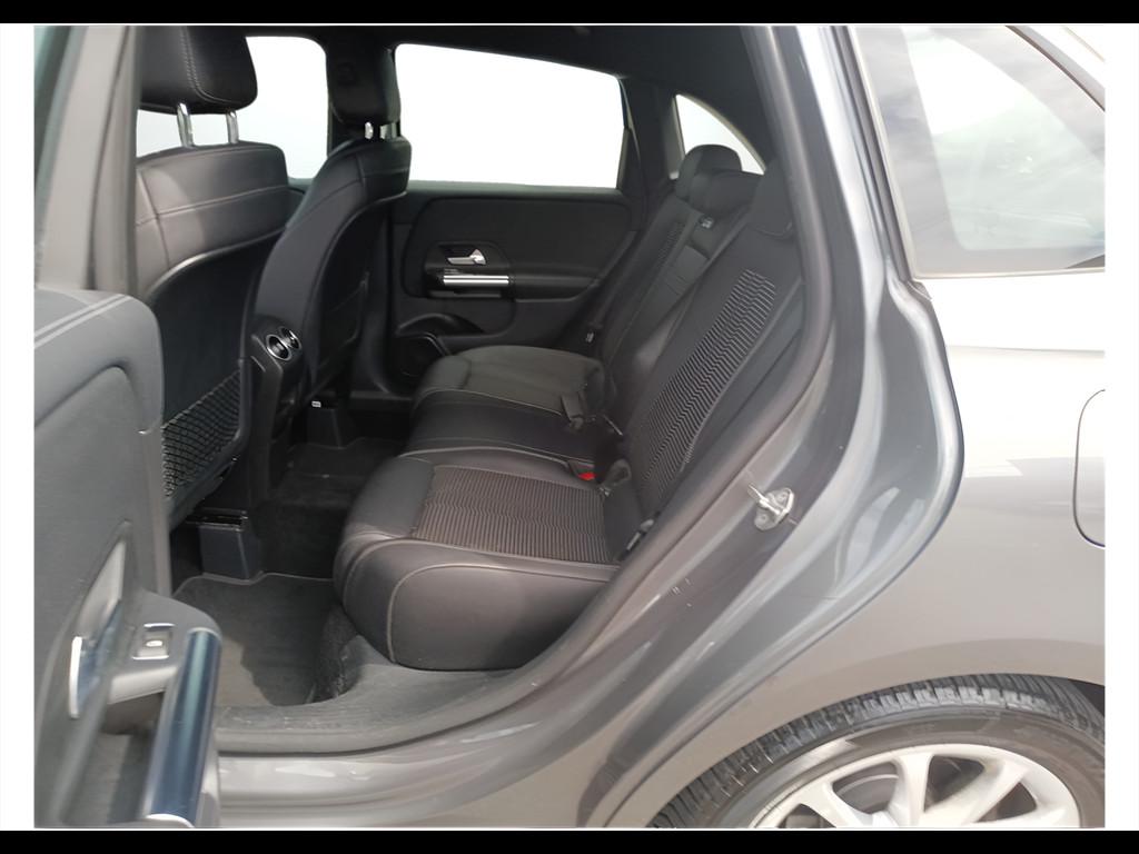 Mercedes-Benz Classe B - W247 2018 - B 180 d Sport Plus auto