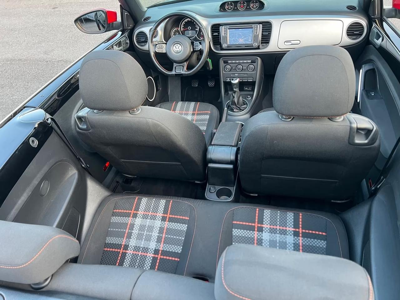 Volkswagen Maggiolino 2.0 TDI Club BlueMotion Technology