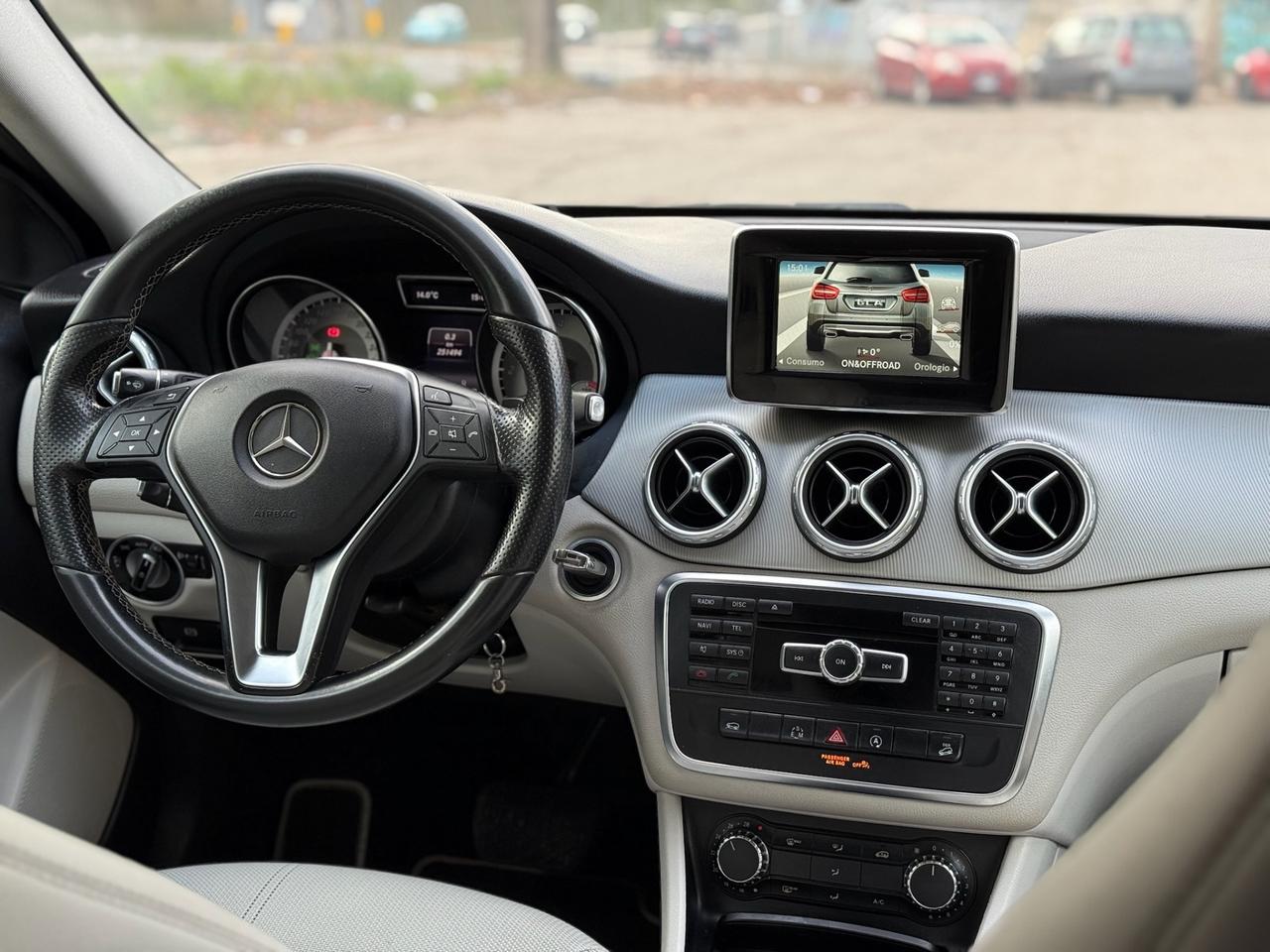 Mercedes-benz GLA 200 2.2 136cv Automatic 4Matic Premium 2015