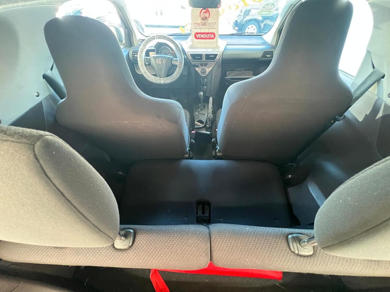 TOYOTA IQ 1.0 BENZINA 70CV AUTOMATICA
