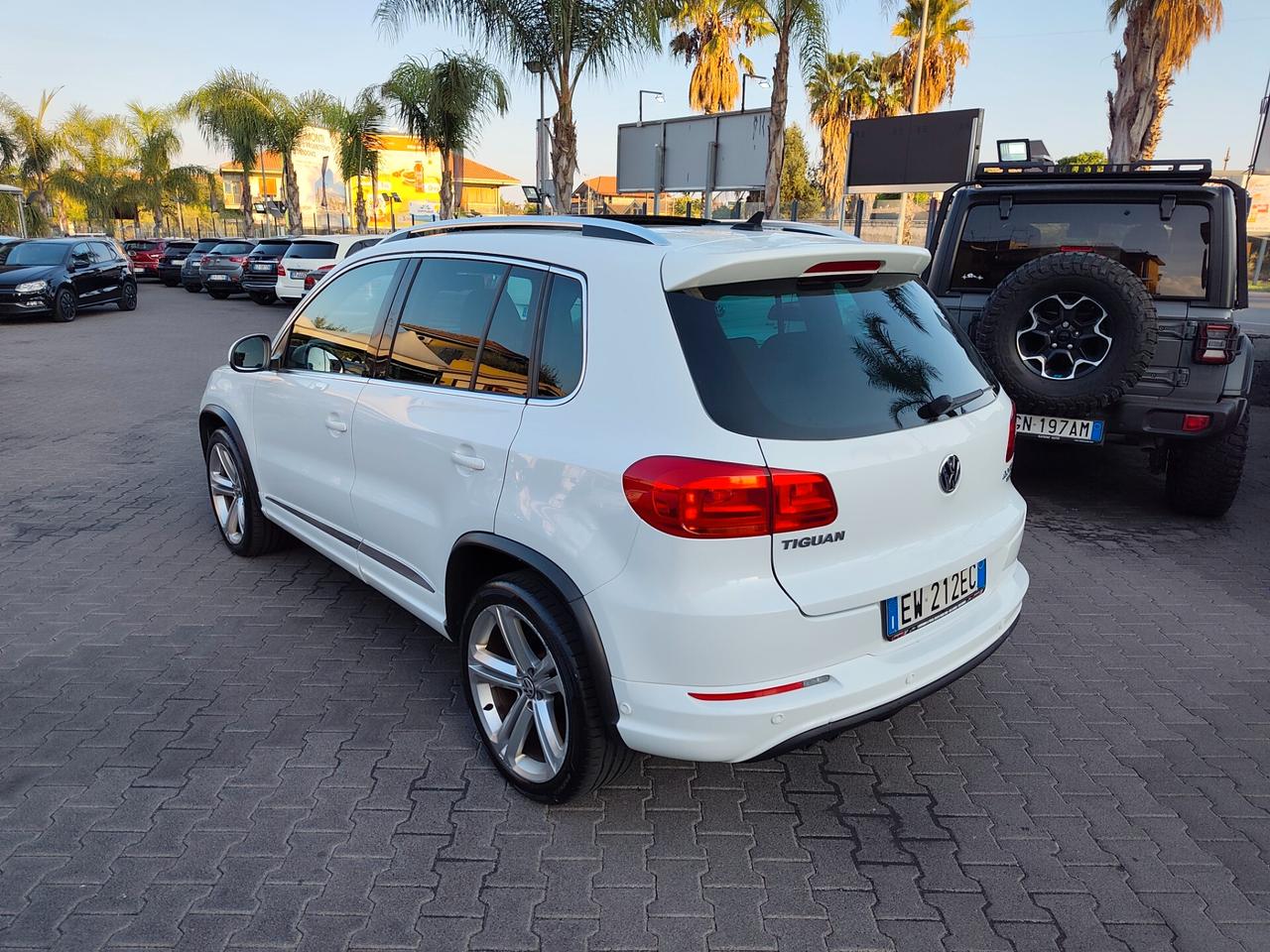 Volkswagen Tiguan 2.0 TDI 177 CV 4MOTION DSG R-Line