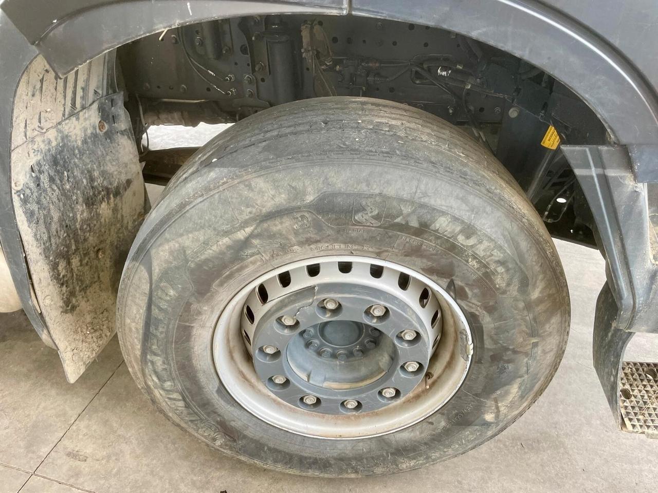 IVECO TRAKKER 8X4 T-WAY 510 - ***VEICOLO INCIDENTATO***