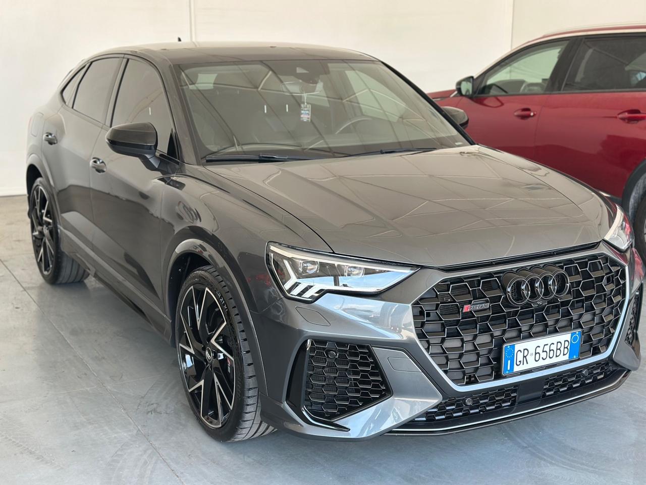 Audi RS Q3 2.5 400cv 2020