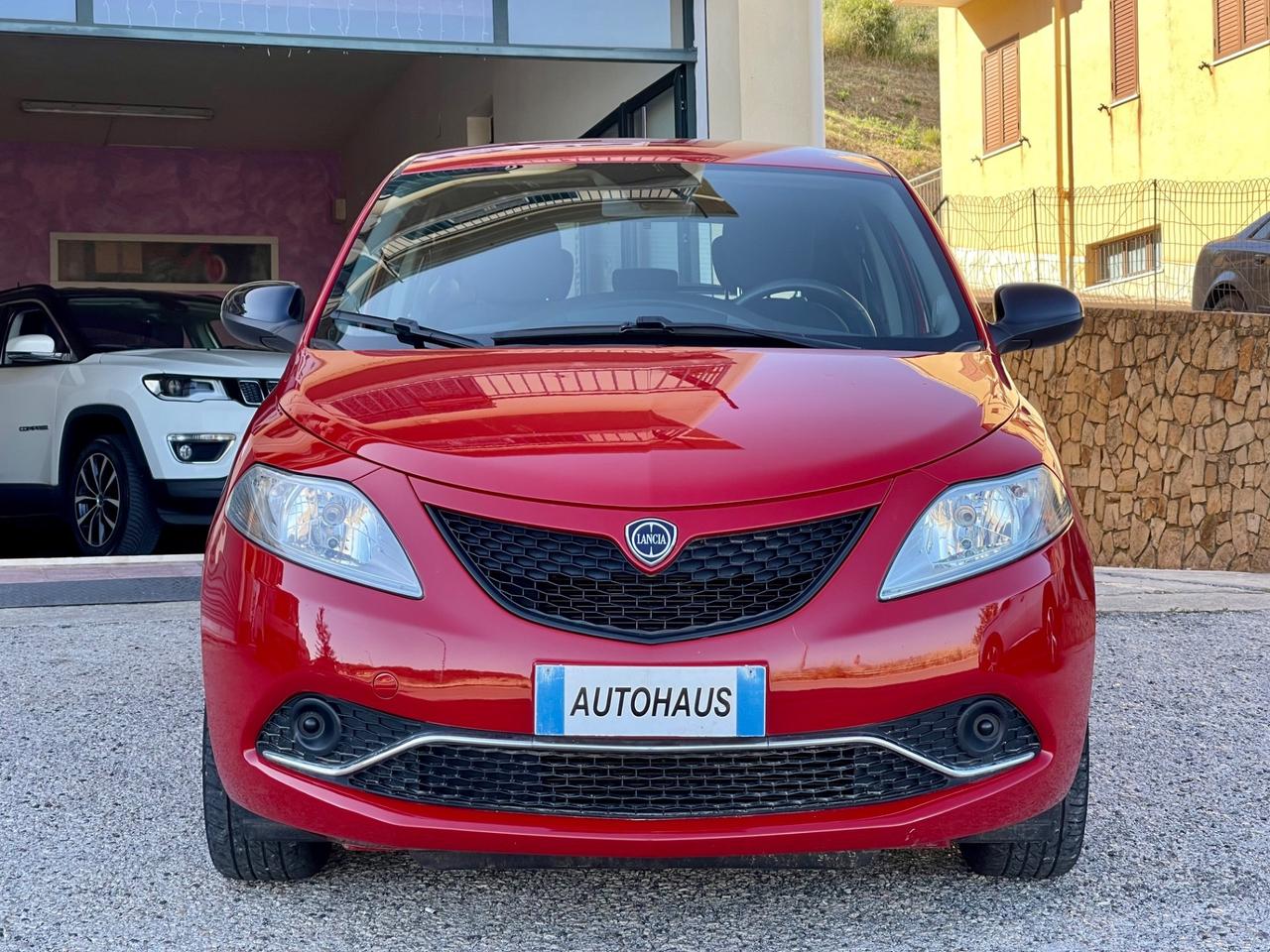 Lancia Ypsilon 1.2 69 CV 5 porte S&S Gold
