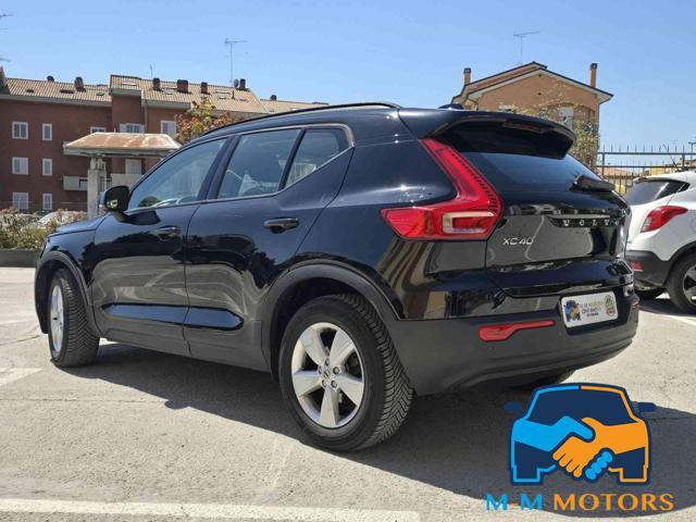 VOLVO XC40 D3