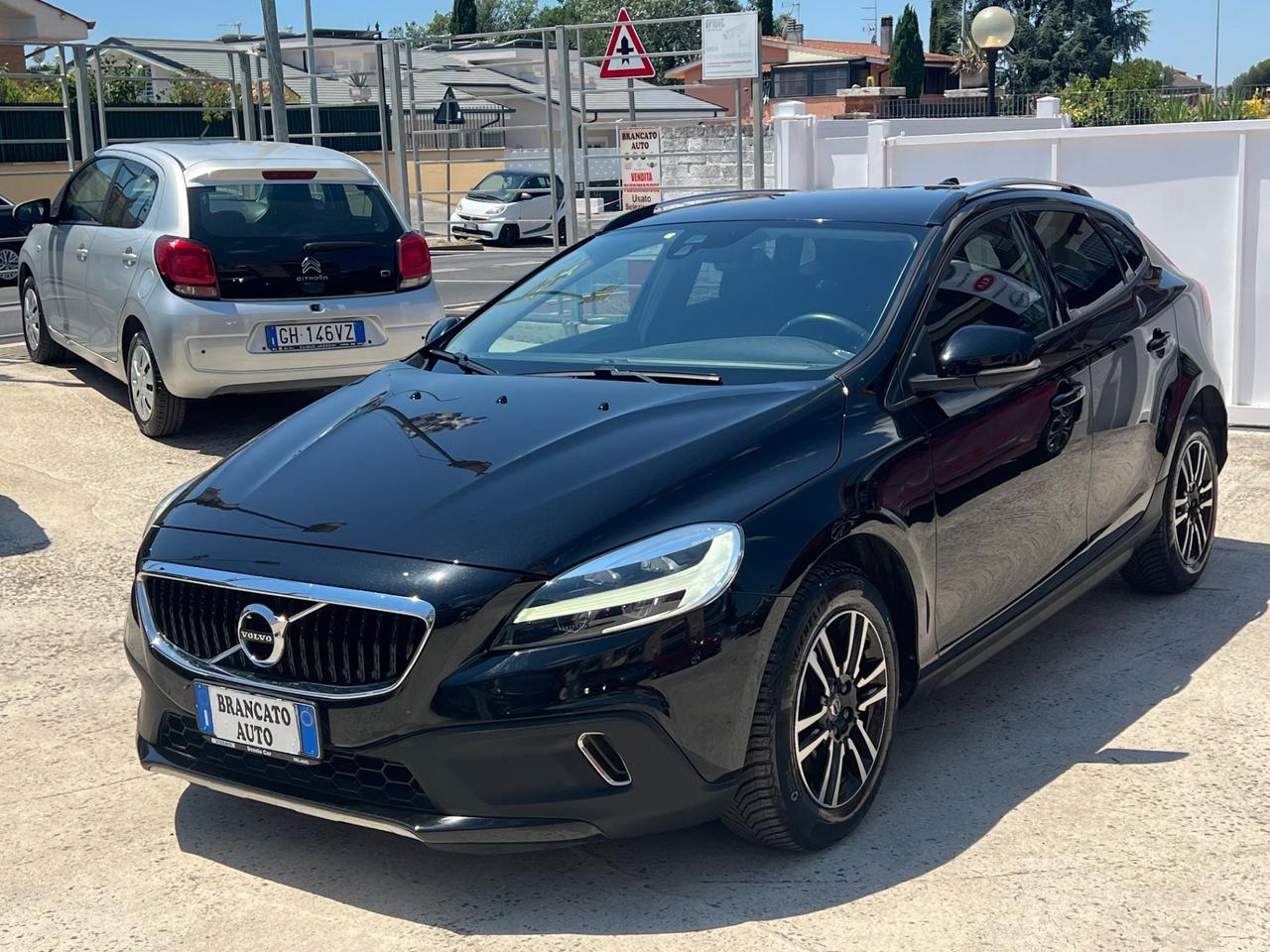 Volvo V40 Cross Country V40 Cross Country D2 Business Plus