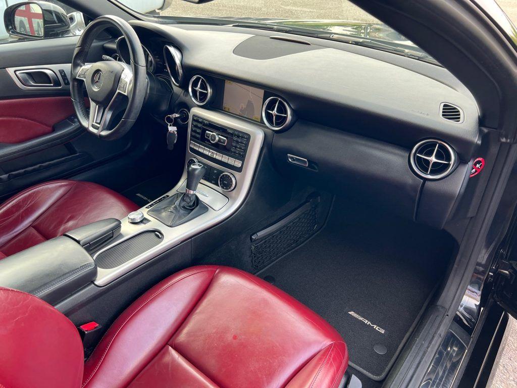 Mercedes-Benz SLK 200 CGI Premium AMG