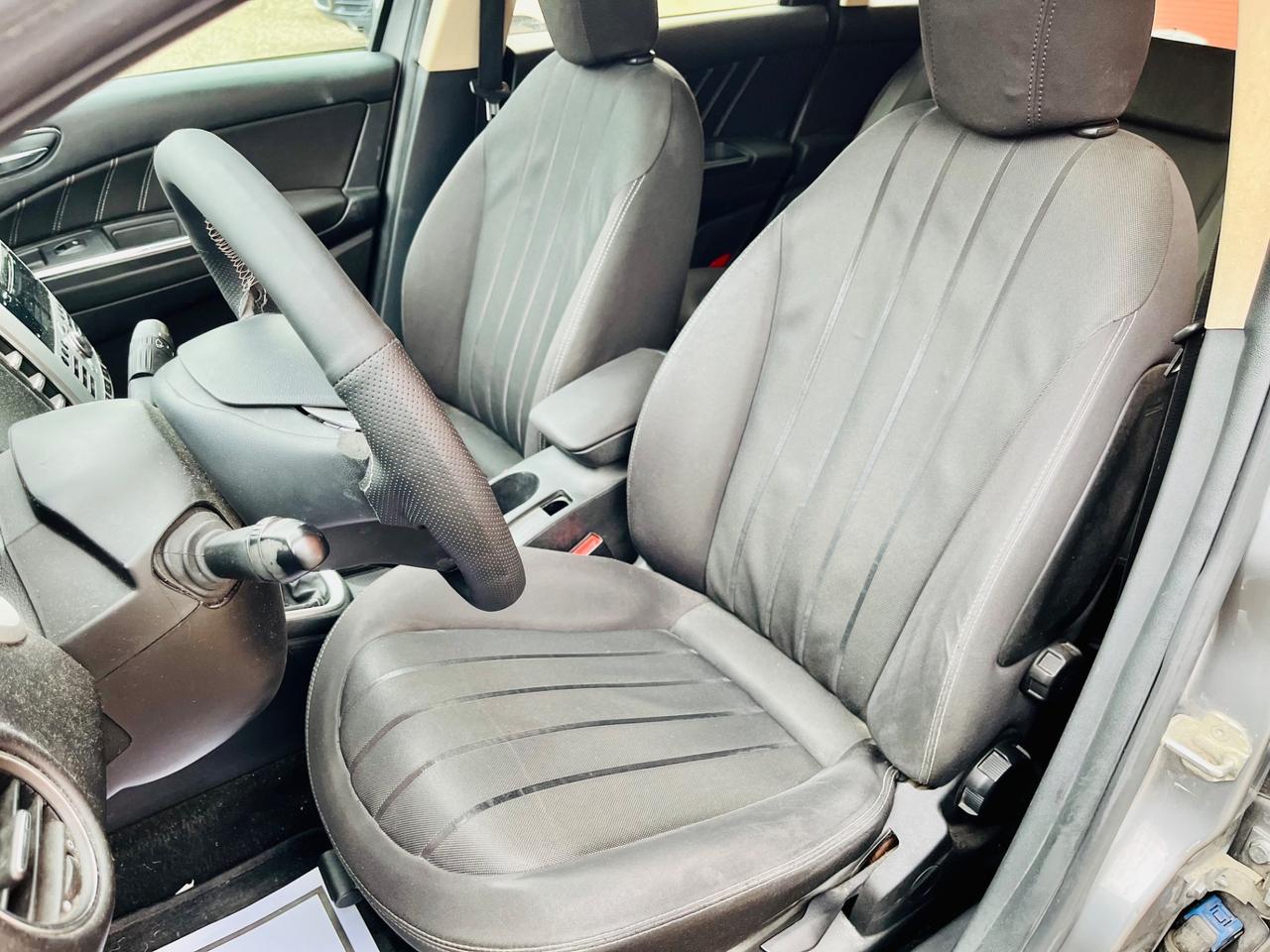 Lancia Delta 1.6 MJT DPF Platino