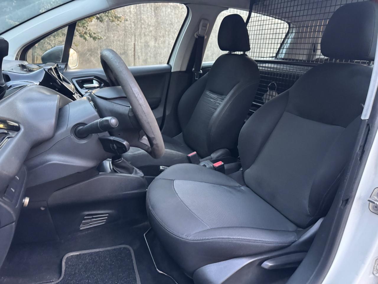 Peugeot 208 BlueHDi 75 Van 2 posti