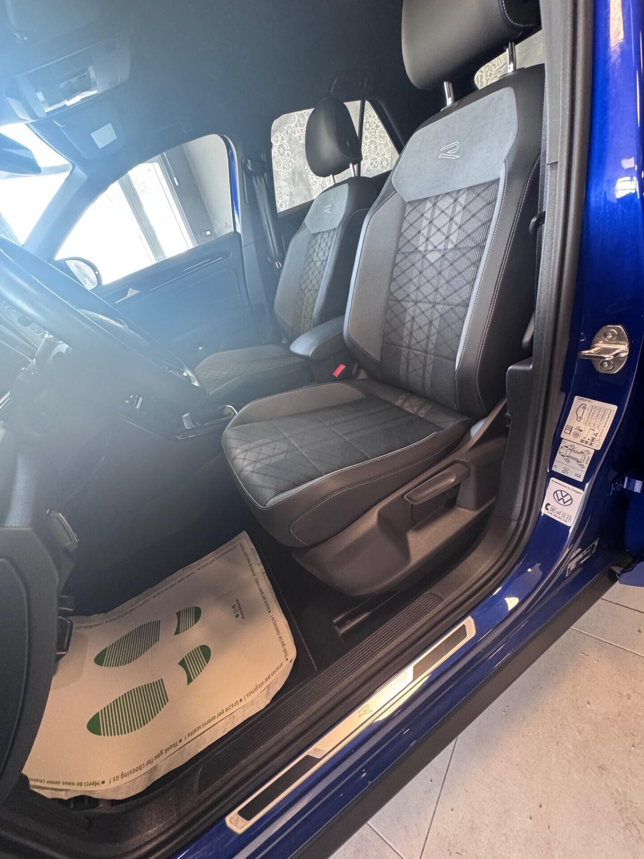 VOLKSWAGEN T ROC 2.0 TDI DSG R-LINE KM 6.000