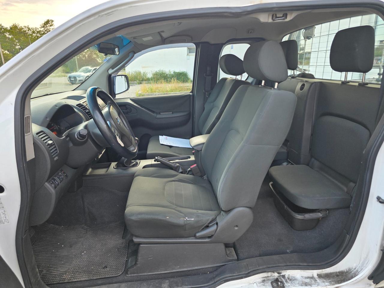 Nissan Navara 2.5 dCi perfetta e garantita 12 mesi