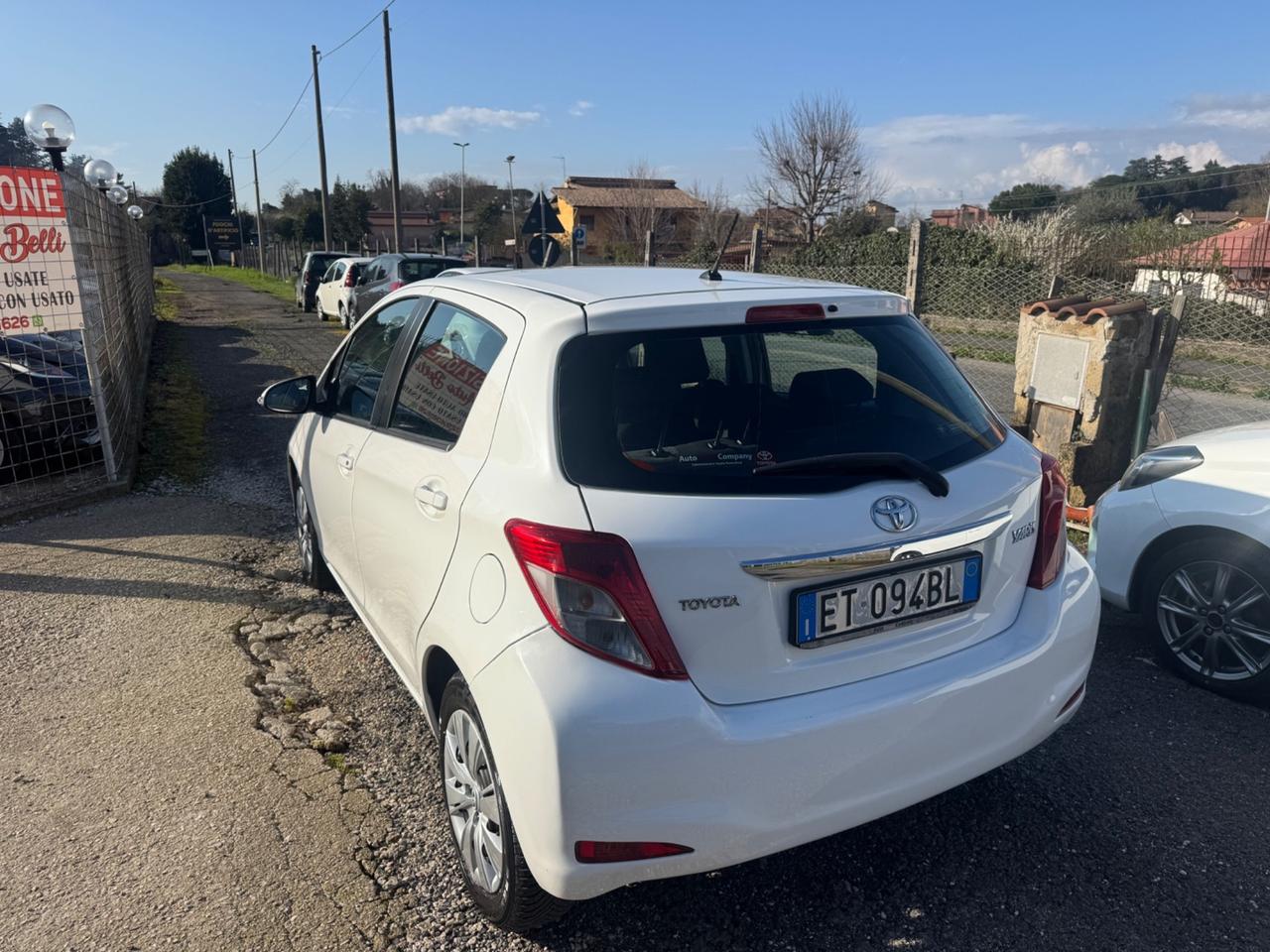 Toyota Yaris 1.0 5 porte Lounge NEOPATENTATI