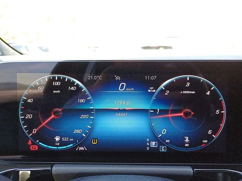 Mercedes-Benz GLA 180 d Premium auto