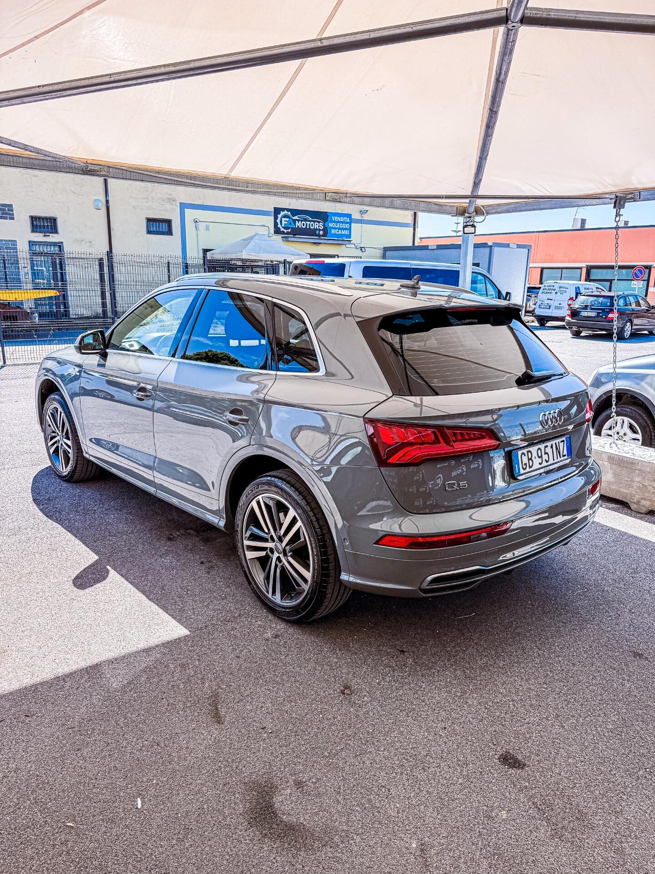 Audi Q5 40 TDI quattro S line plus