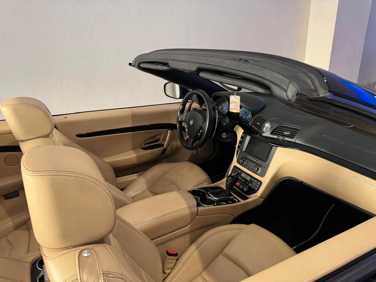 Maserati GranCabrio Sport 4.7 V8