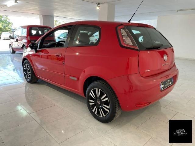 FIAT Punto 2012 SPORT 0.9 TwinAir 85 cv 6 MARCE