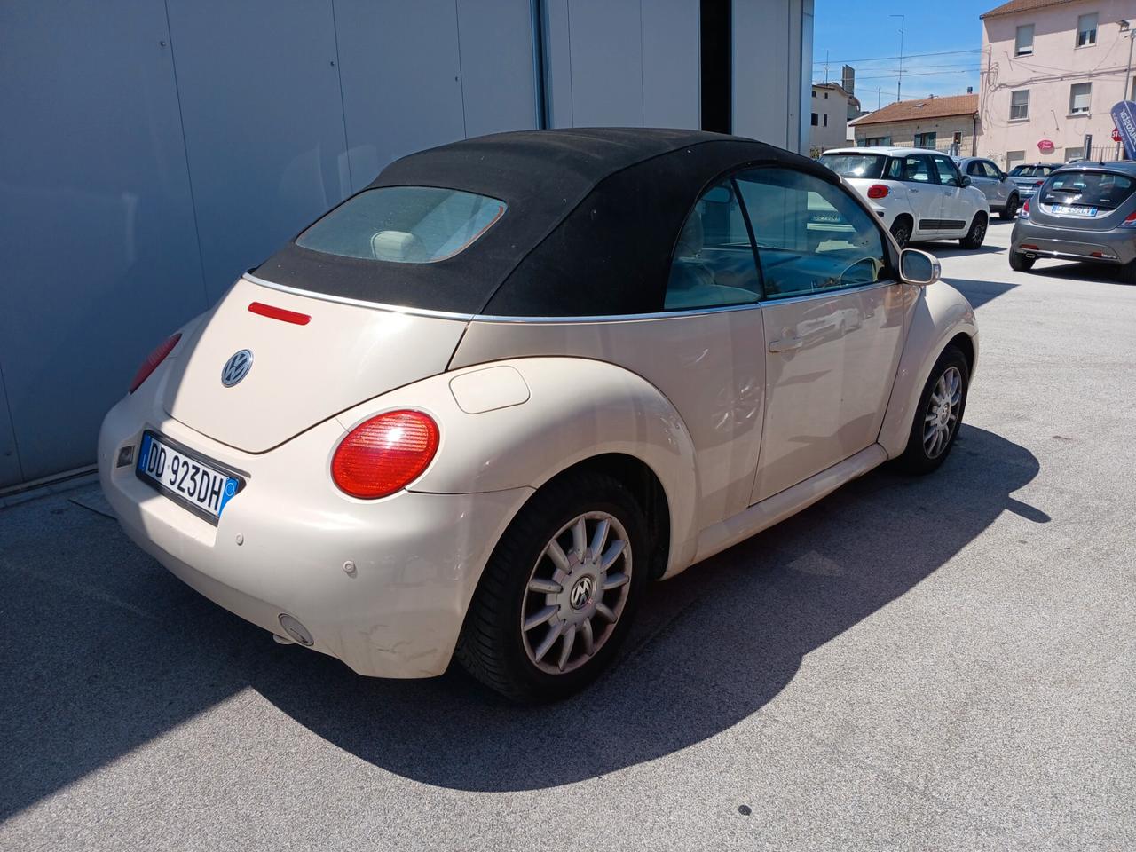 Volkswagen New Beetle 1.6 CABRIO 102CV 2006