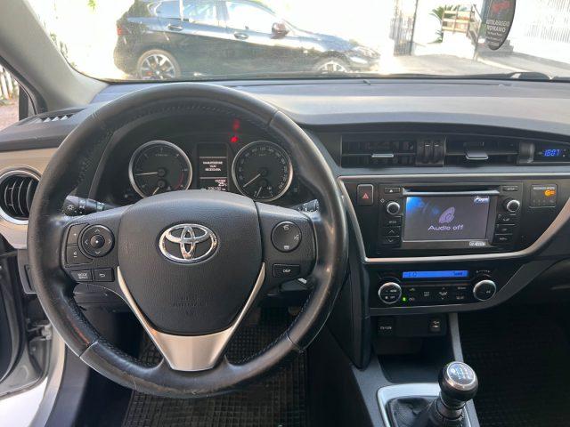 TOYOTA Auris 1.4 D-4D 5 porte