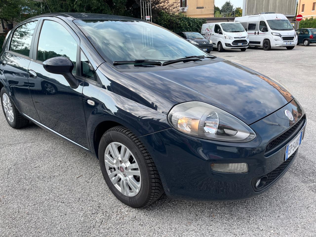 Fiat Punto 1.3 MJT II 75 CV 5 porte Virgin Radio