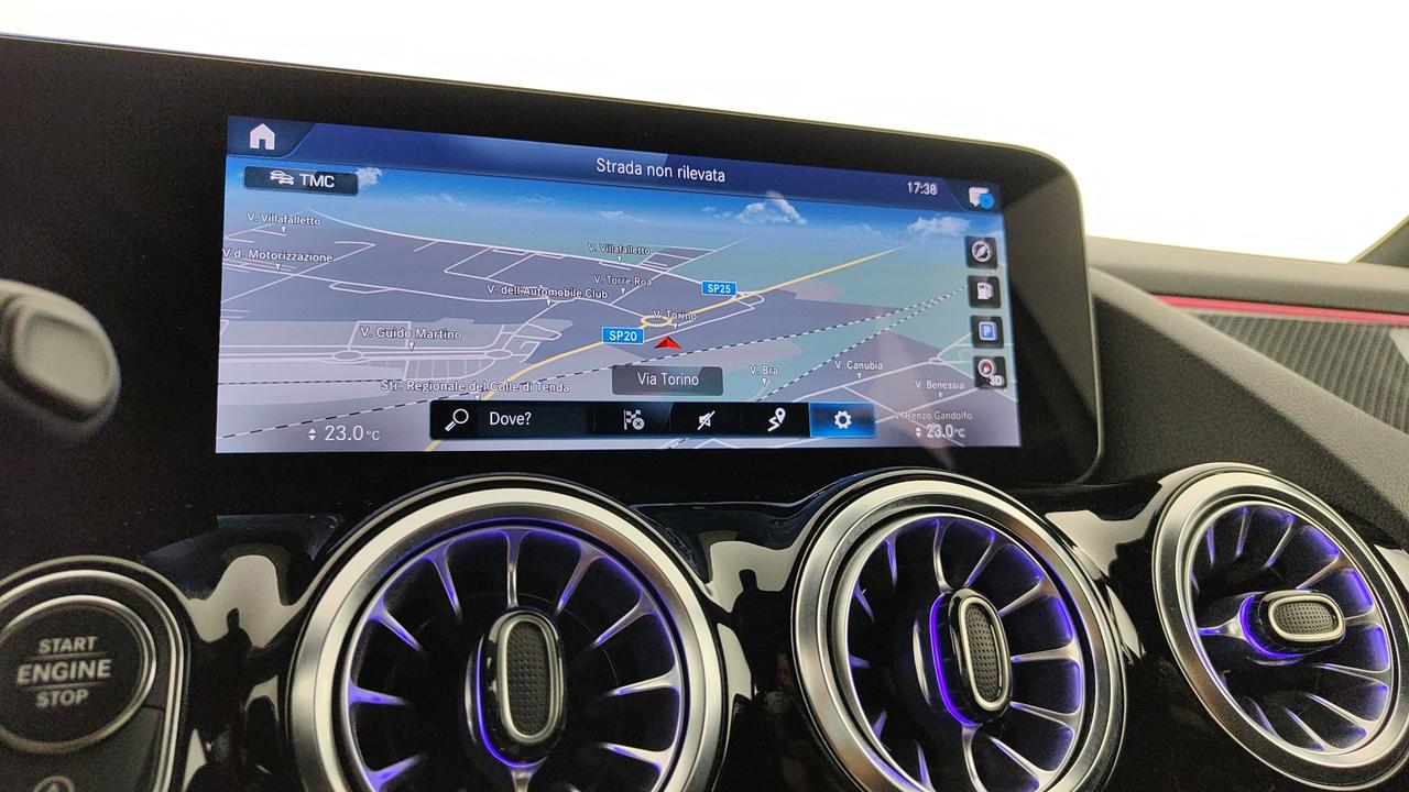 Mercedes-Benz GLA 180 d Premium auto