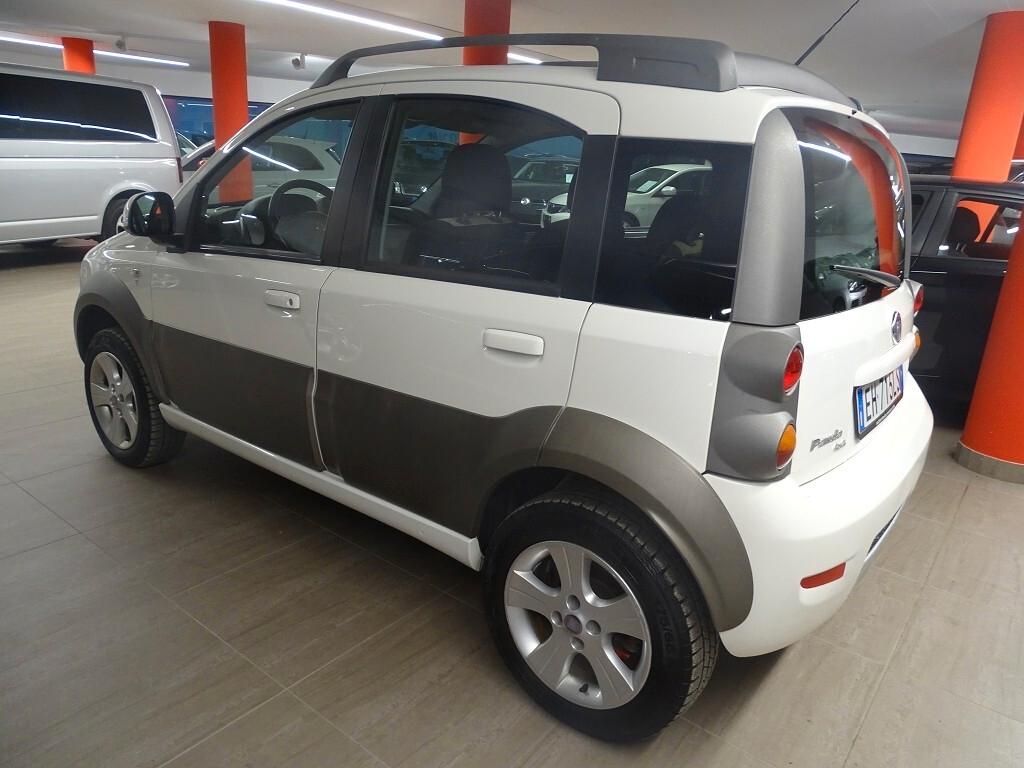 Fiat Panda 1.3 MJT 16V 4x4 Cross 75 CV neopatentati