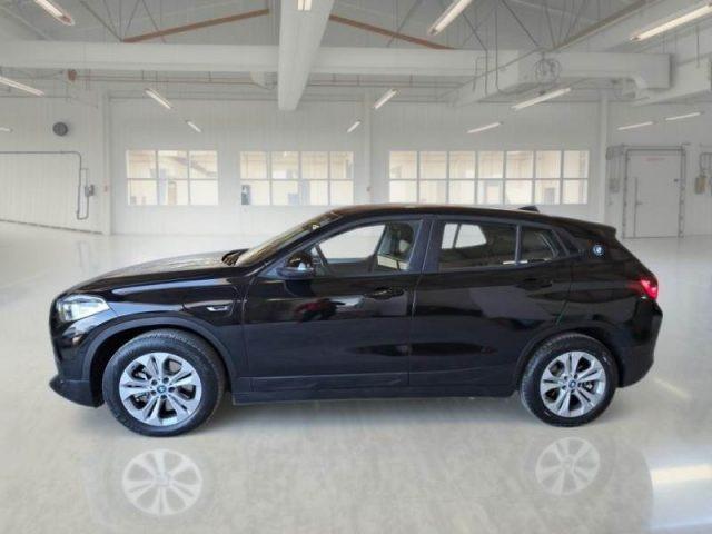 BMW X2 xDrive25e Business-X