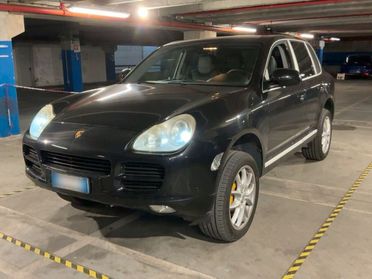 Porsche Cayenne 4.5 cat S
