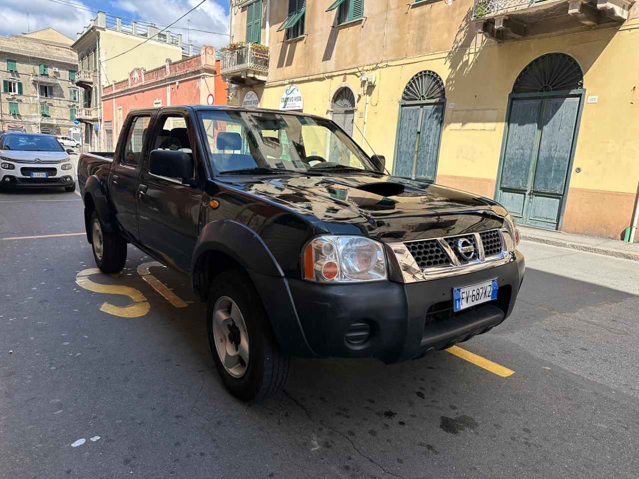 Nissan Navara 2.5 dCi 4 porte Double Cab XE