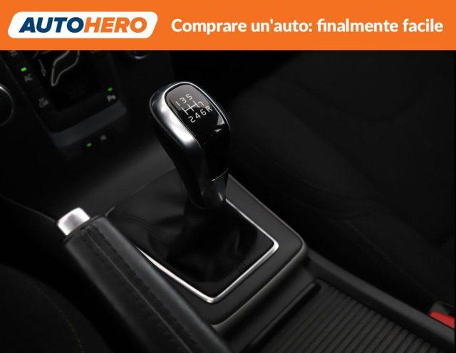 VOLVO V40 D3 Kinetic