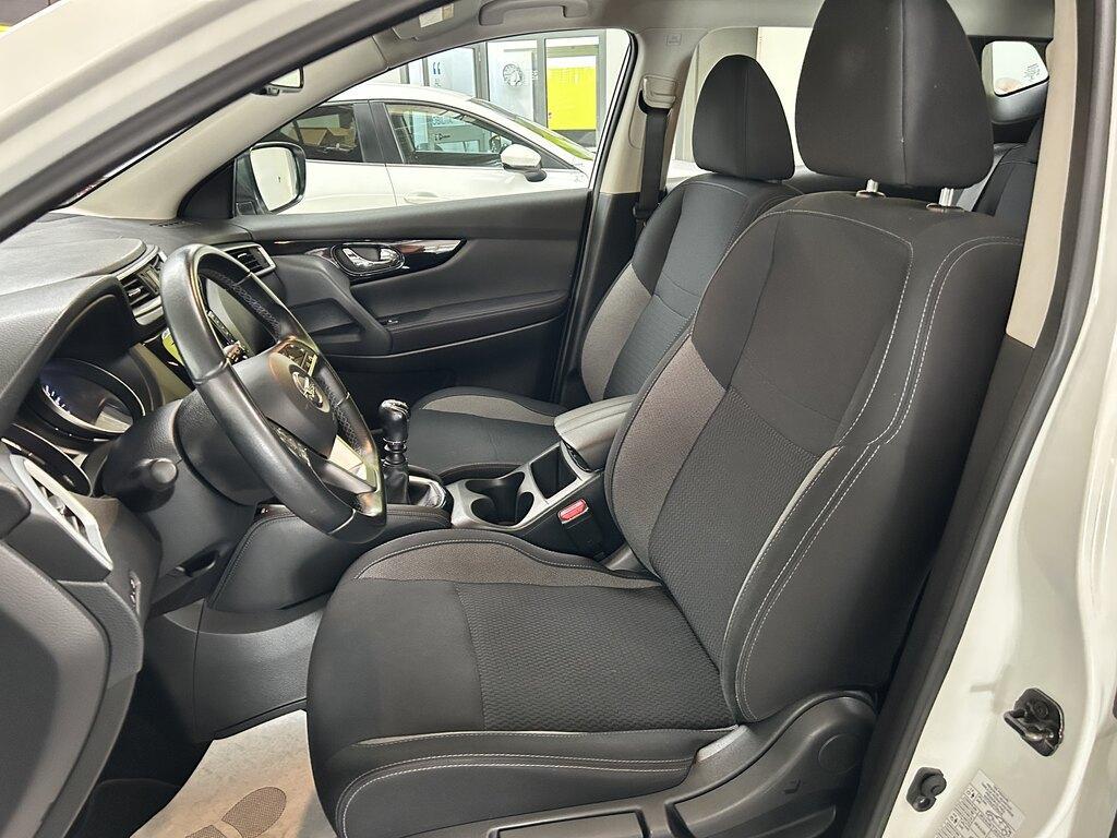 Nissan Qashqai 1.3 DIG-T N-Connecta 2WD