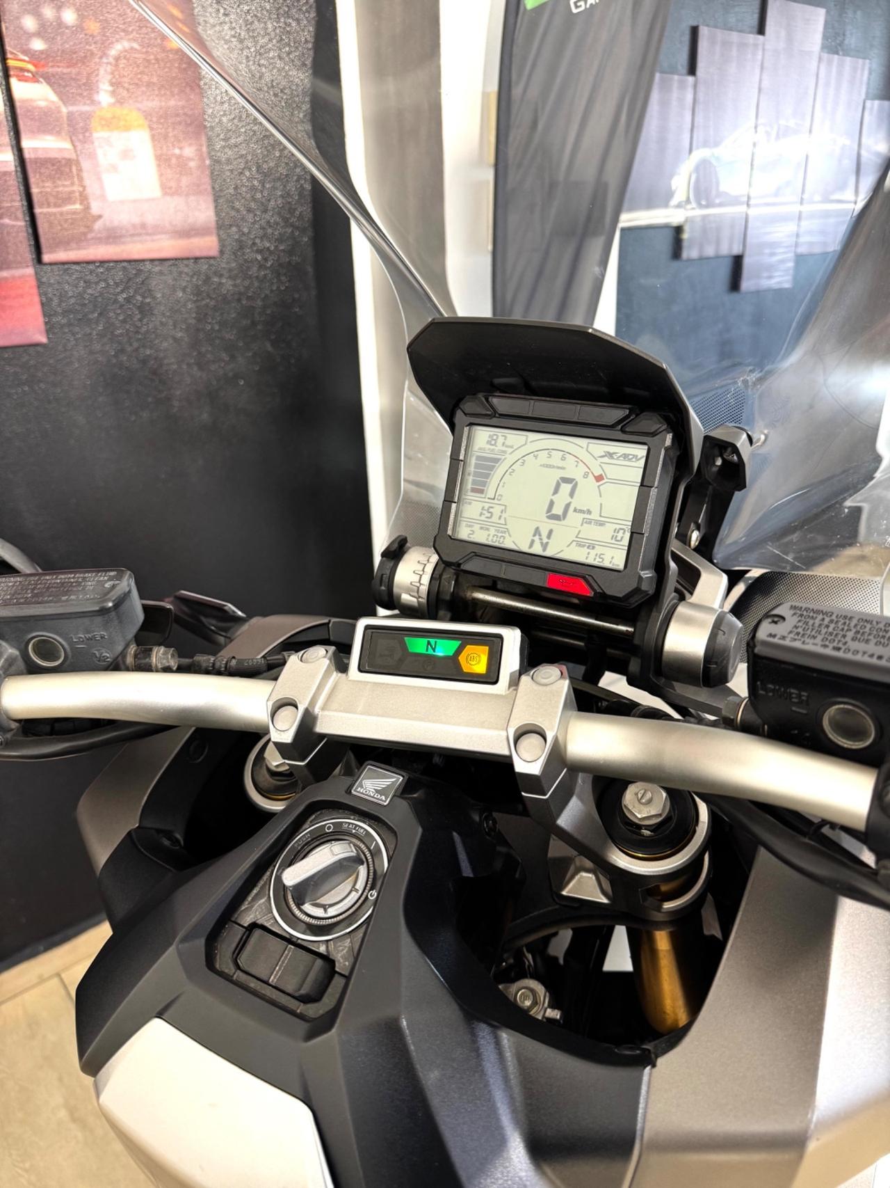 Honda X-ADV 750 ABS OK PERMUTE GARANZIA FINANZIABILE PIGNONE NUOVO