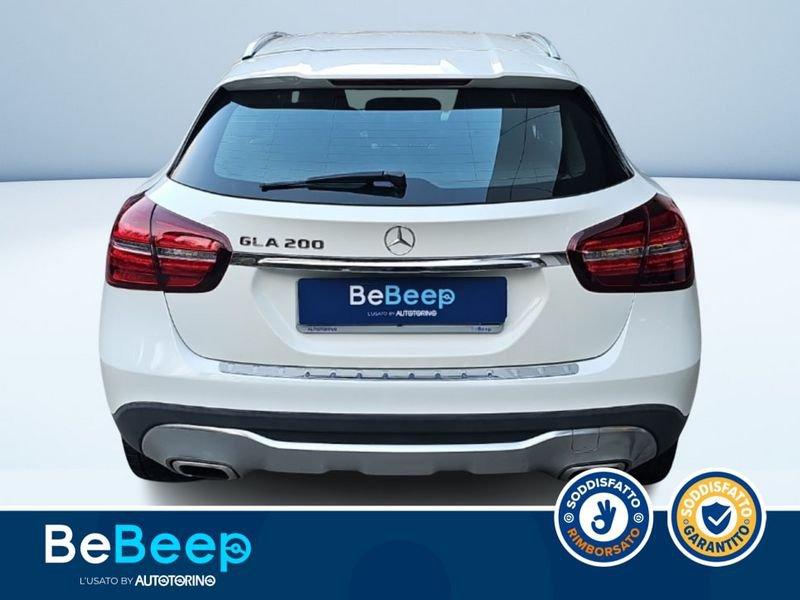 Mercedes-Benz GLA 200 SPORT AUTO