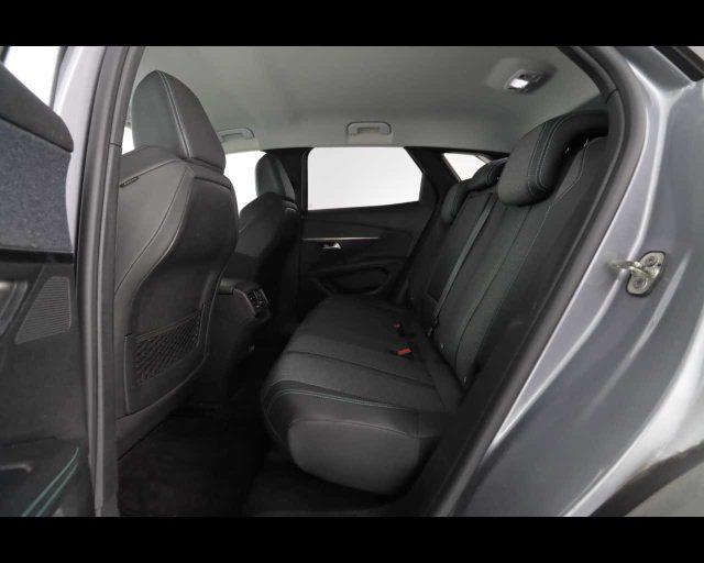PEUGEOT 3008 BlueHDi 130 S&S Allure