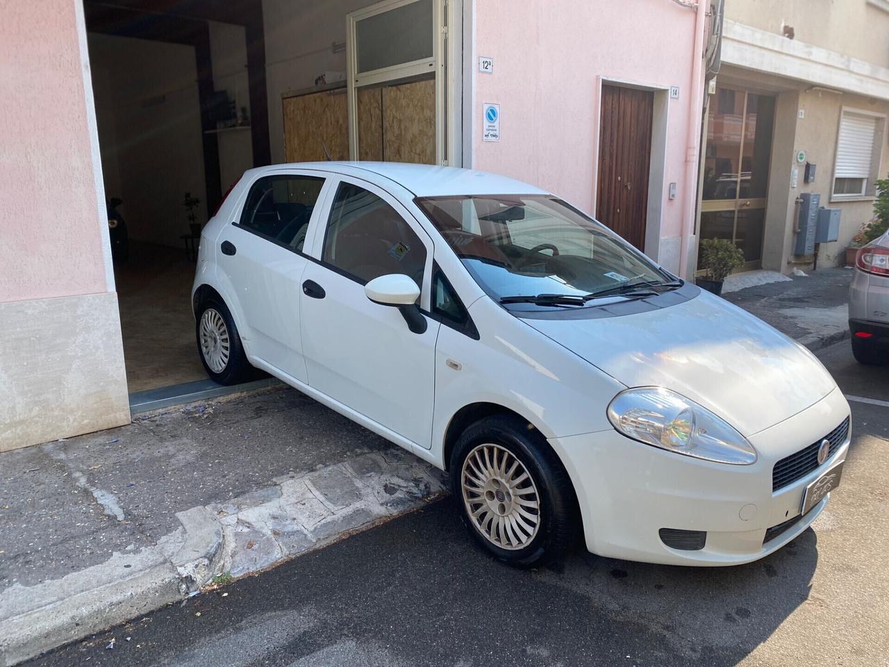Fiat Grande Punto 1.3 MJT 75 CV 5 porte Dynamic