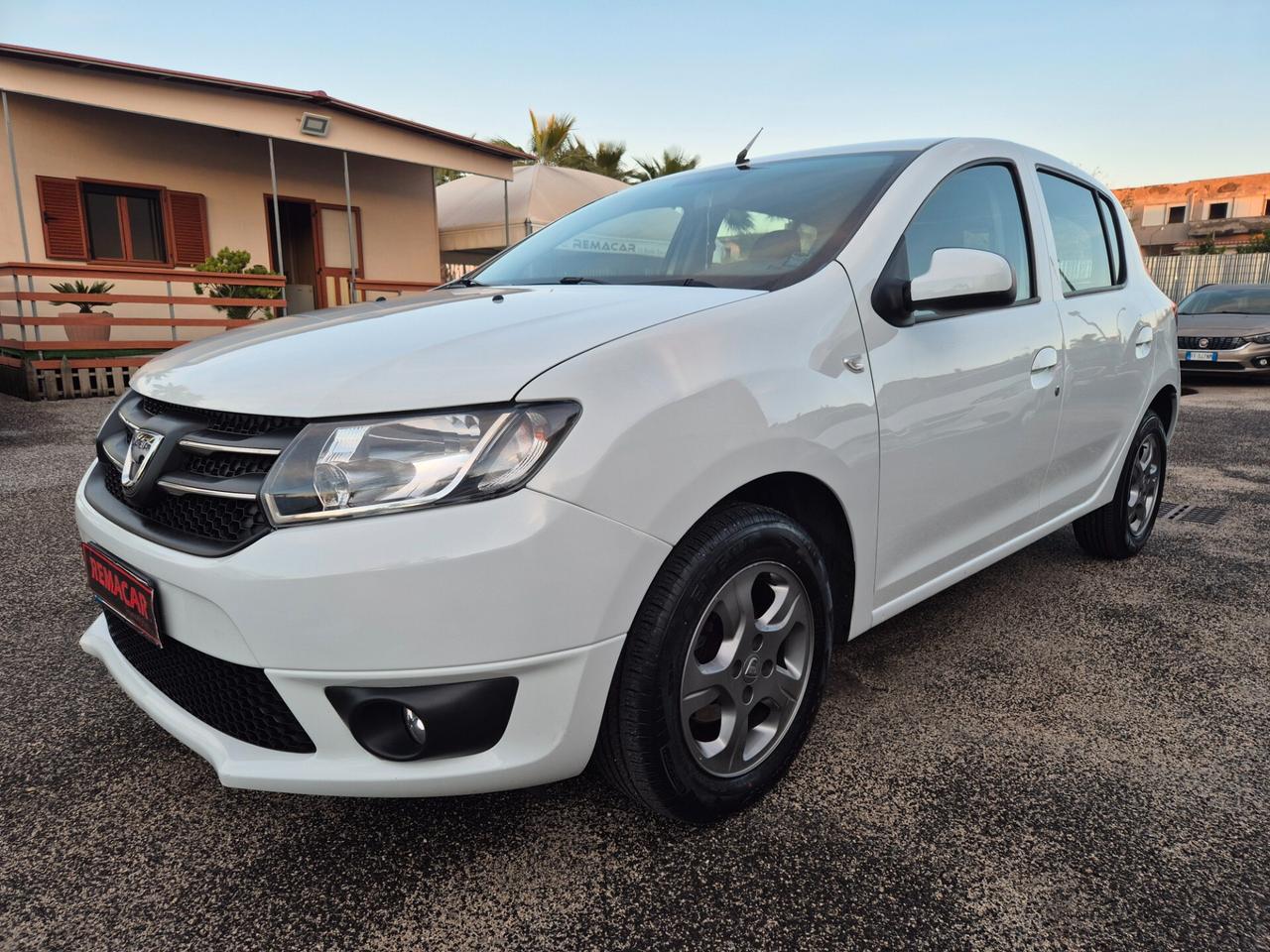 Dacia SANDERO 1.2 GPL 75CV RESTAYLING NUOVA FULL 2015