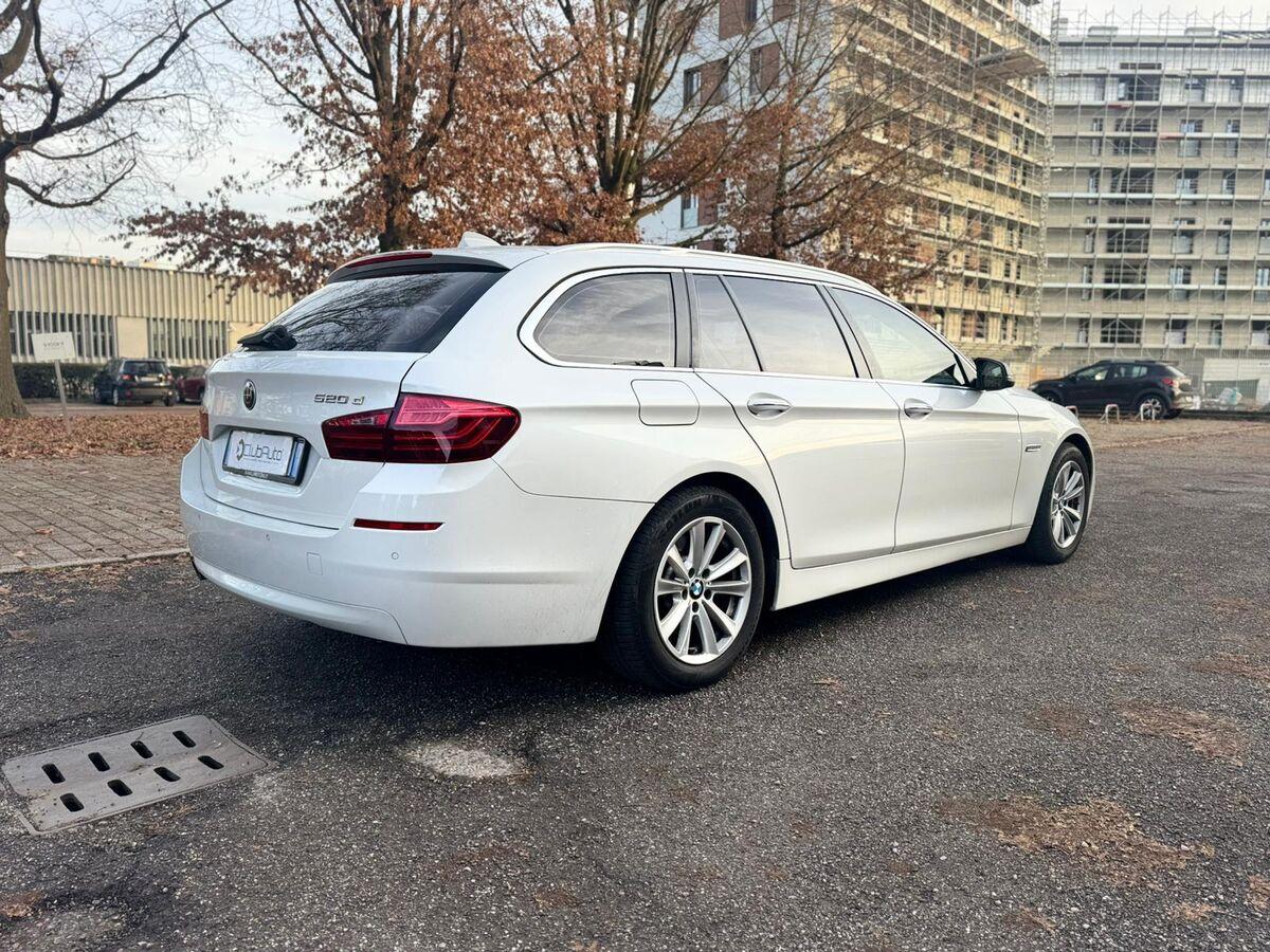 BMW Serie 5 520d Business 190cv auto