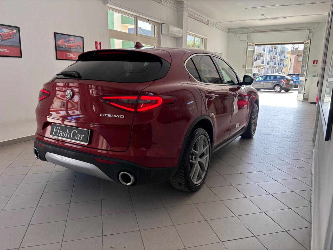 Alfa Romeo Stelvio 2.2 Turbodiesel 210 CV AT8 Q4 Super