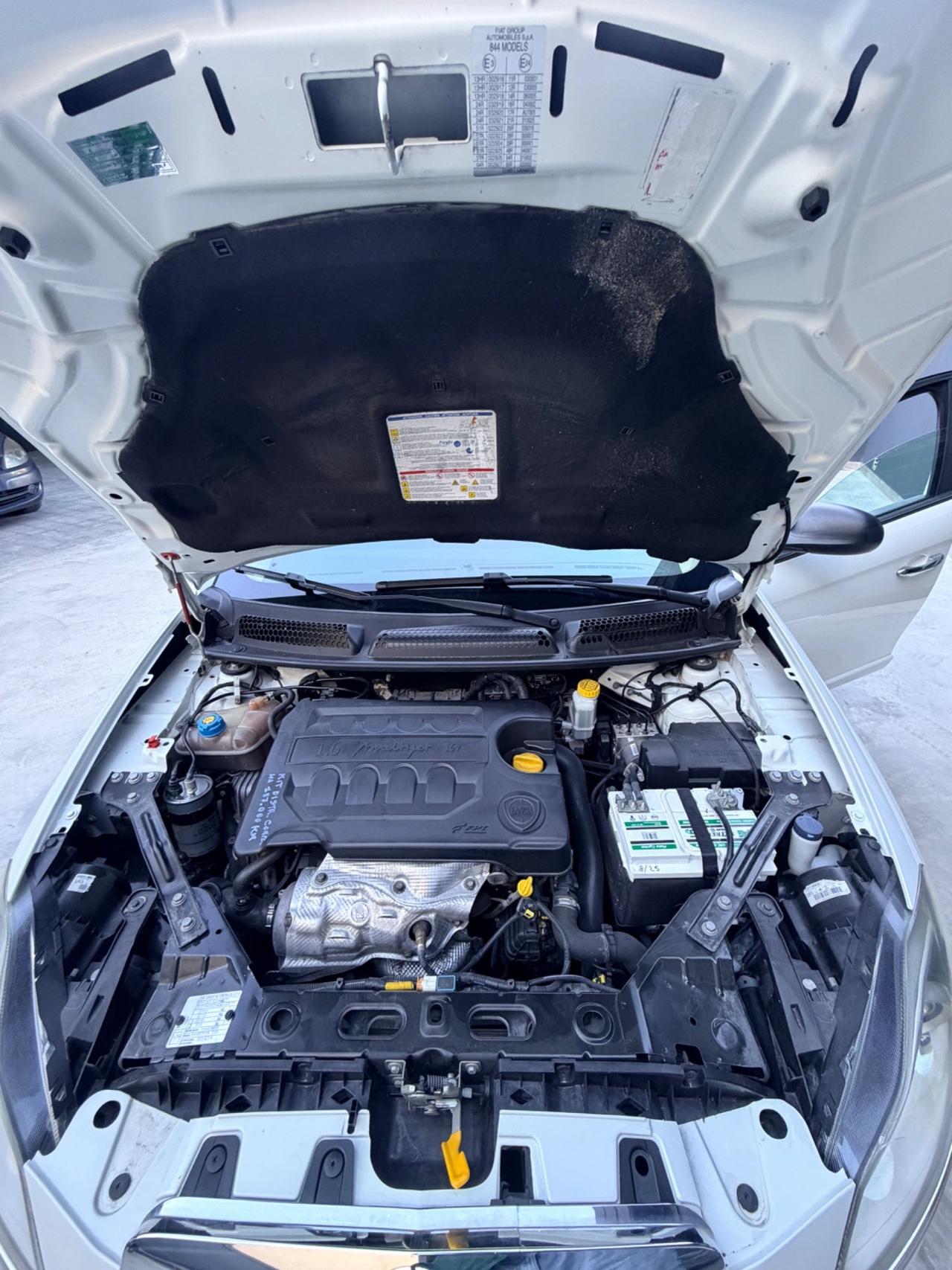 Lancia Delta 1.6 MJT DPF 105 CV ORO