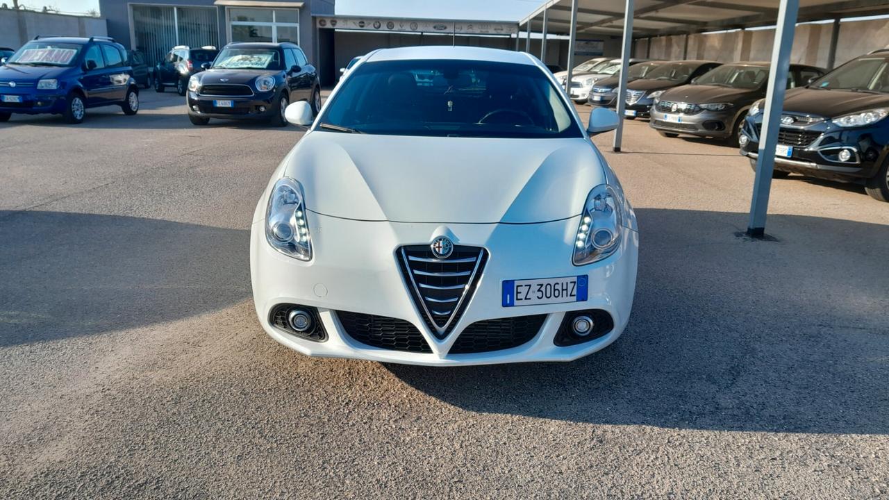 Alfa Romeo Giulietta 1.6 JTDm-2 105 CV Distinctive