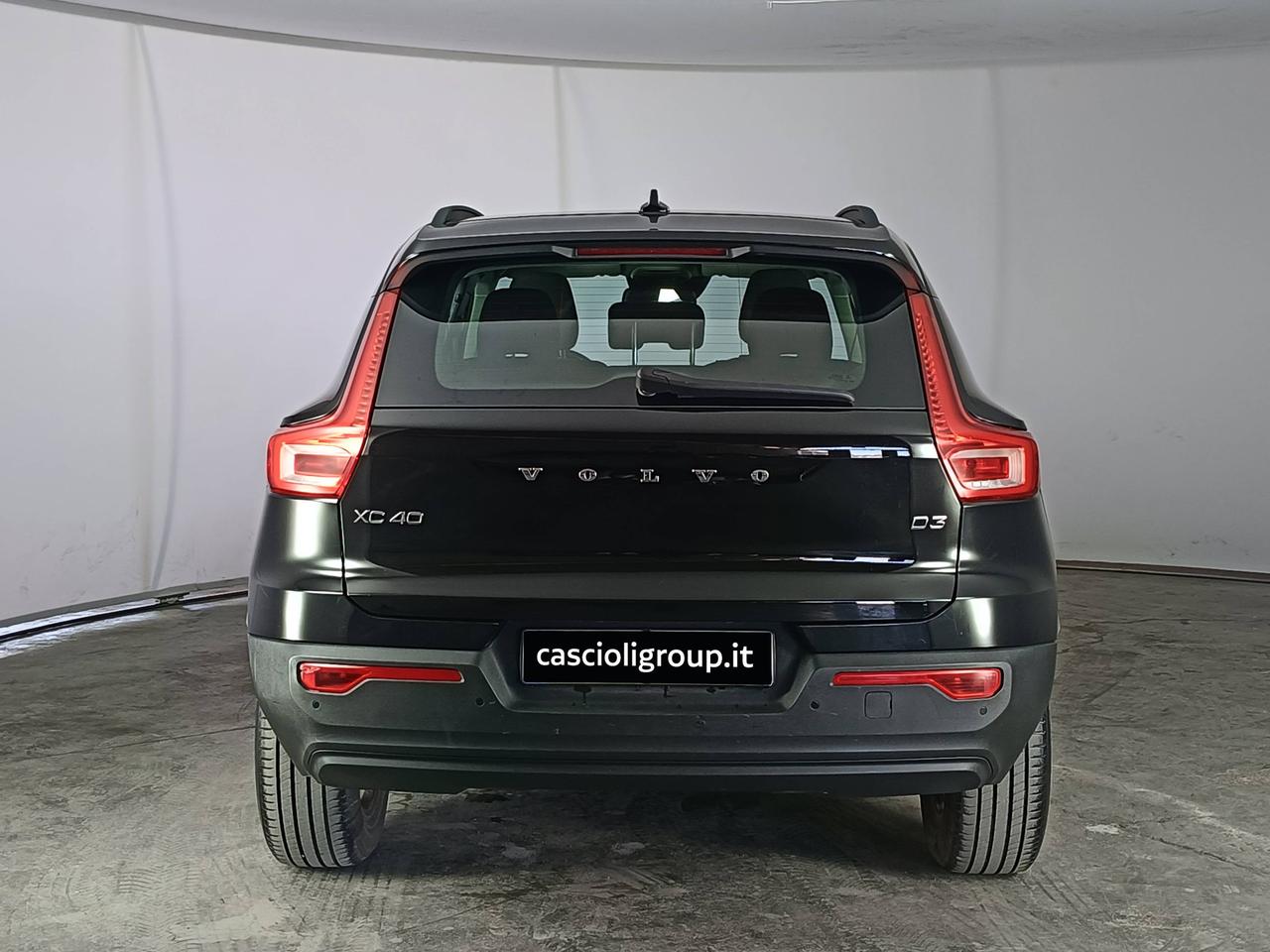 VOLVO XC40 - XC40 2.0 d3