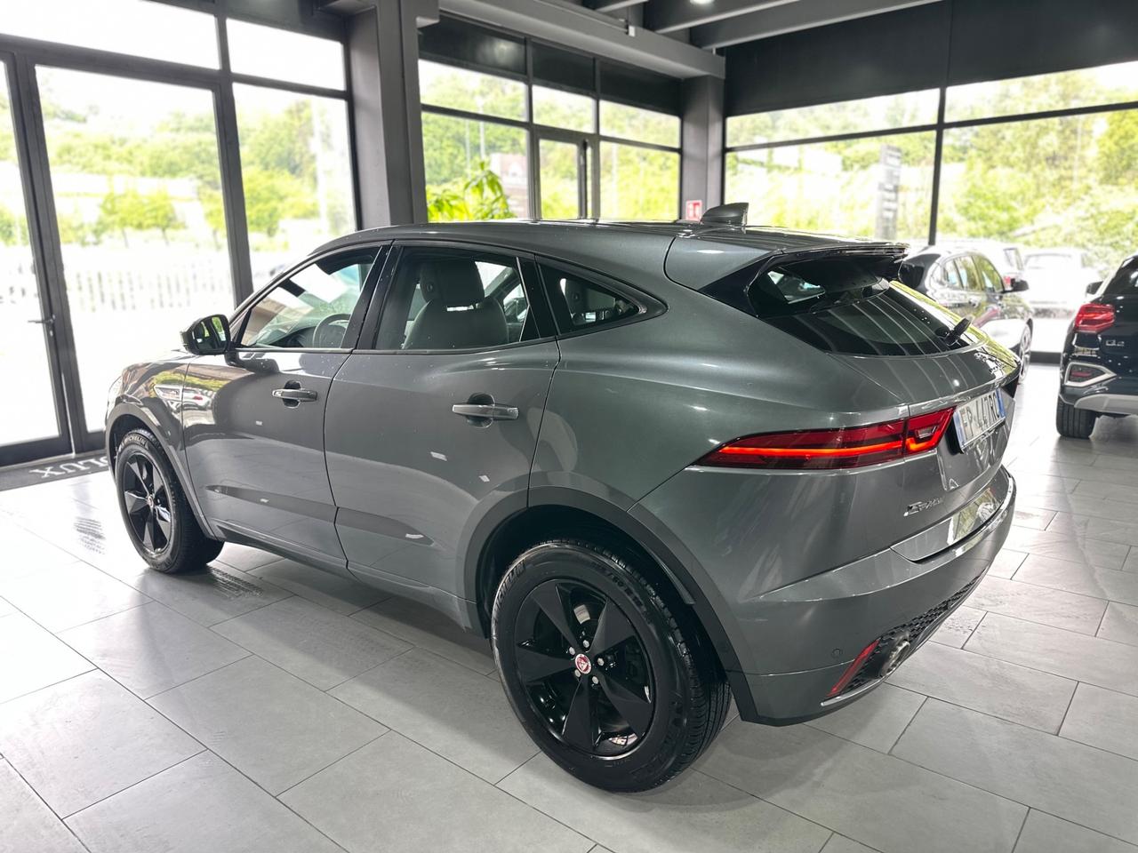 Jaguar E-Pace 2.0D 150 CV AWD aut. R-Dynamic HSE