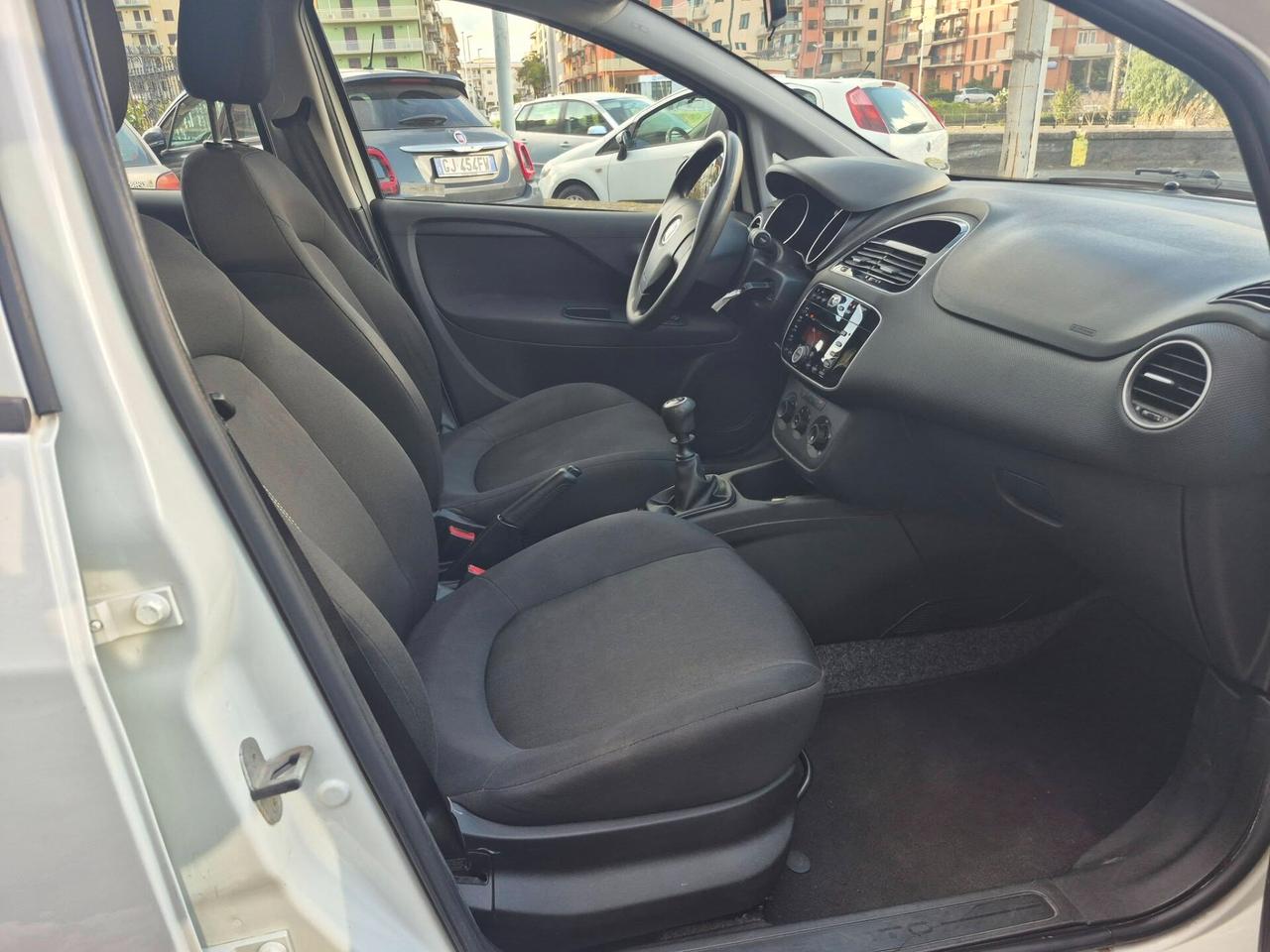 Fiat Punto 1.4 8V 5 porte Natural Power Street