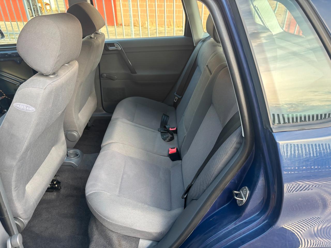 Volkswagen Polo 1.2 5p. Trendline