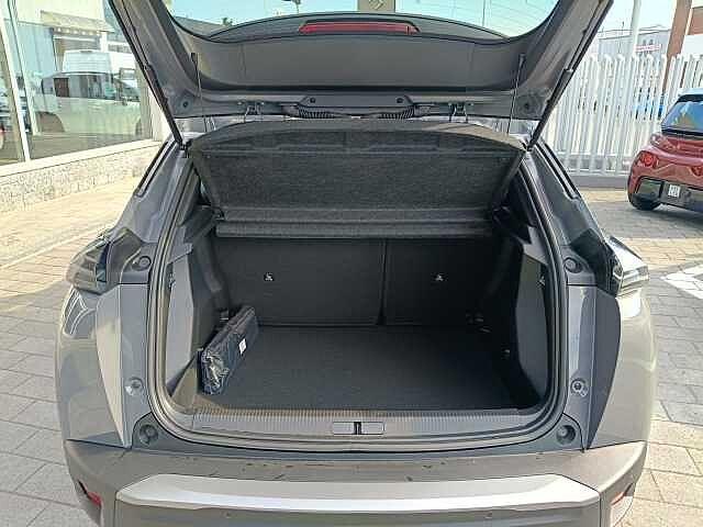 Peugeot 2008 1.2 PureTech 100cv ALLURE KM ZERO