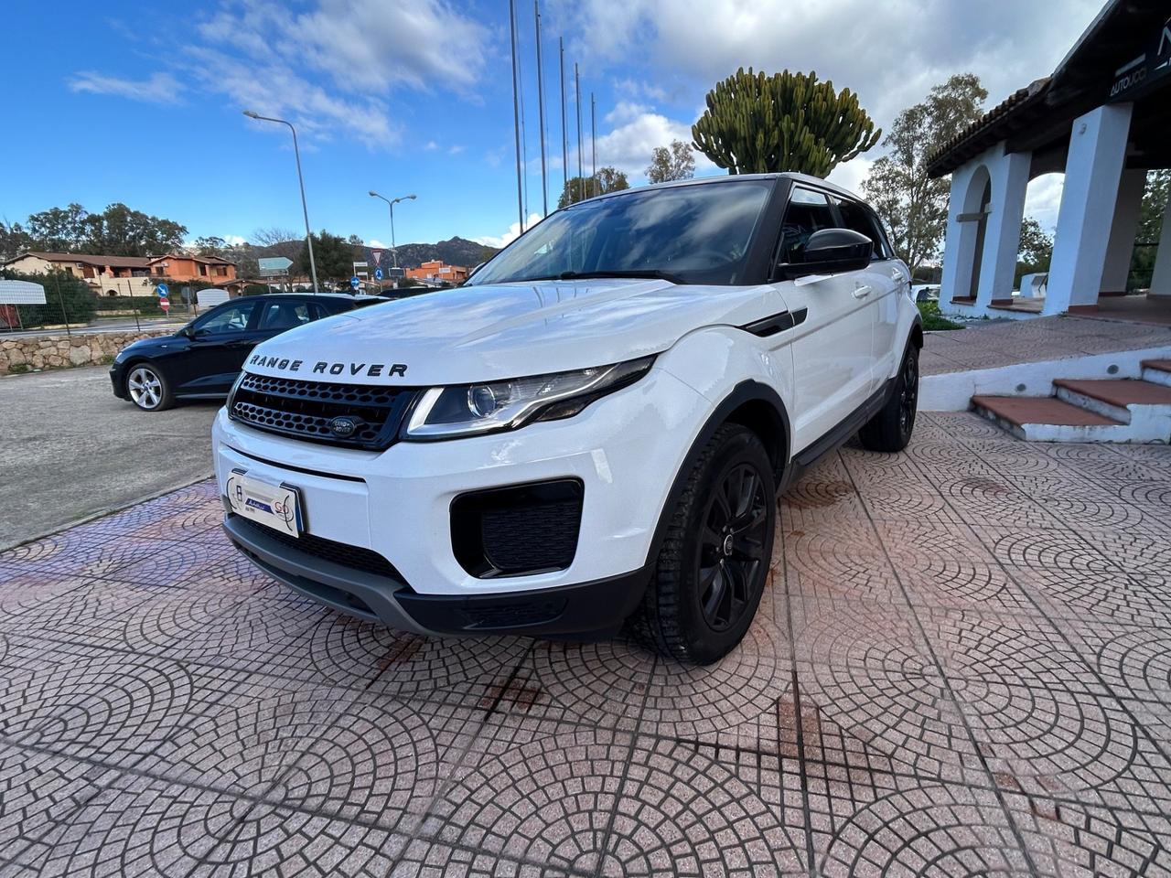 Land Rover Range Evoque 2.0 TD4 180 CV 5p. SE