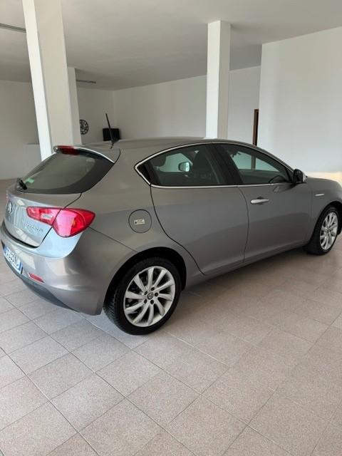 Alfa Romeo Giulietta 1.6 JTDm TCT 120 CV Super