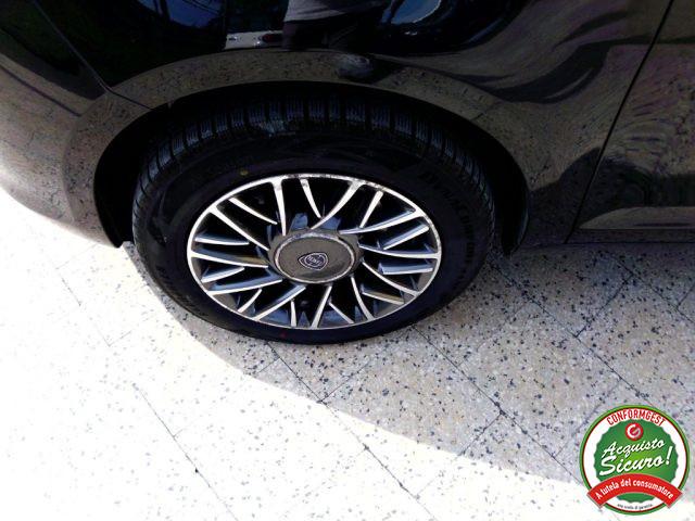 LANCIA Ypsilon 0.9 TwinAir 85 CV 5 porte Metano Ecochic Elle